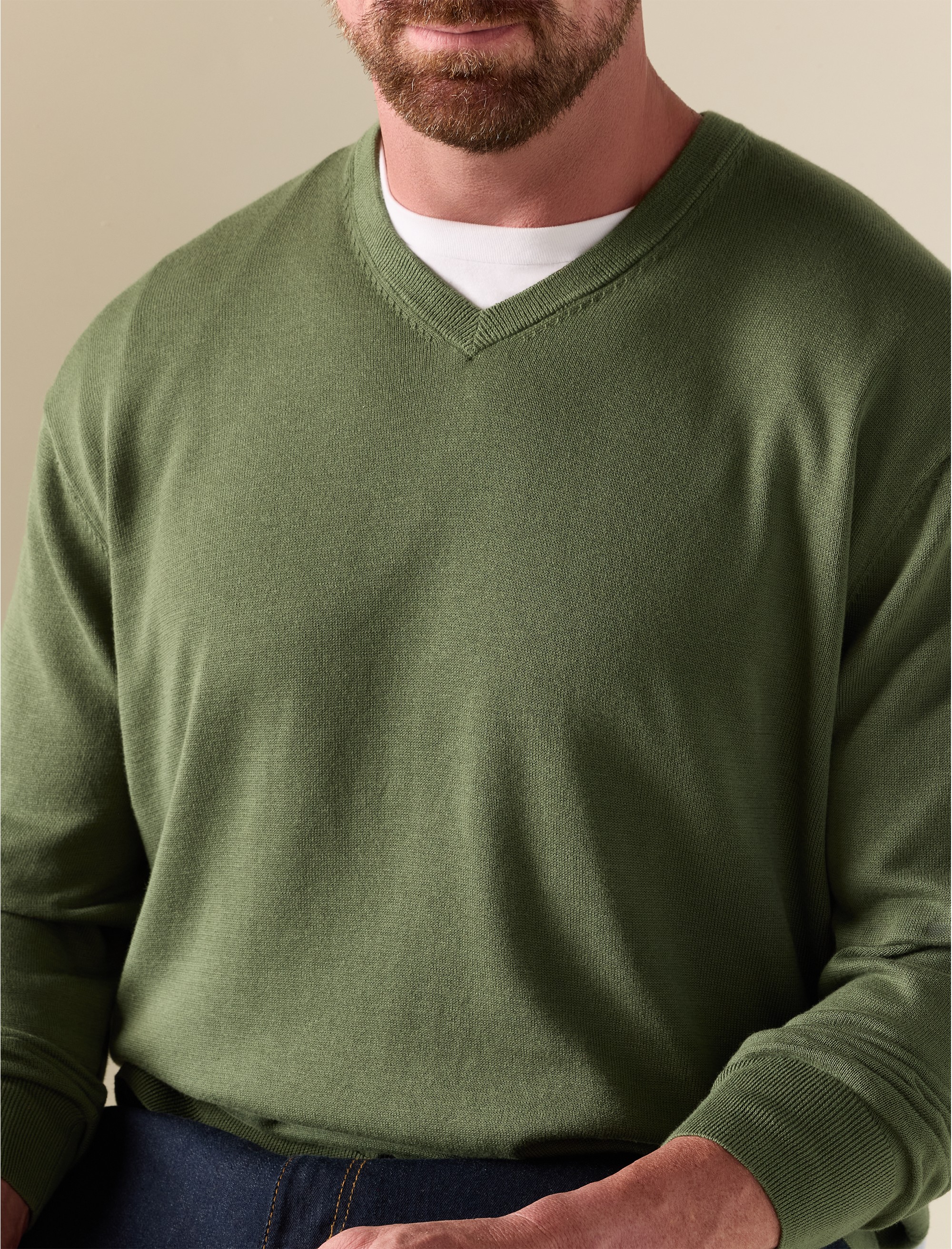 V-Neck Pullover - thumbnail 4