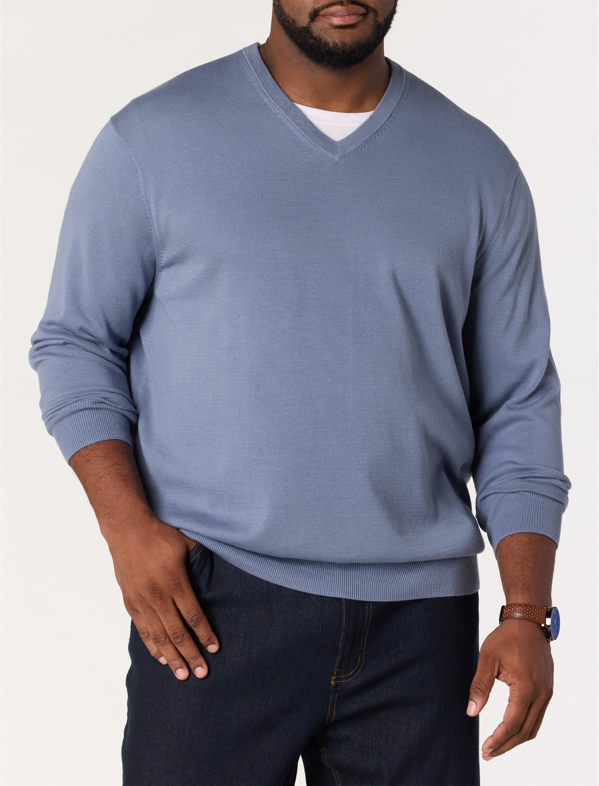 V-Neck Pullover - thumbnail 7