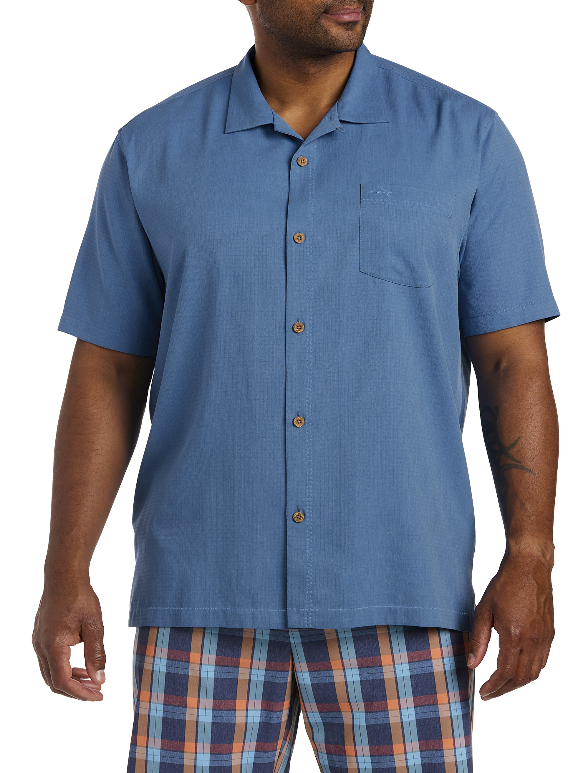 Tommy Bahama introduces new MLB clothing