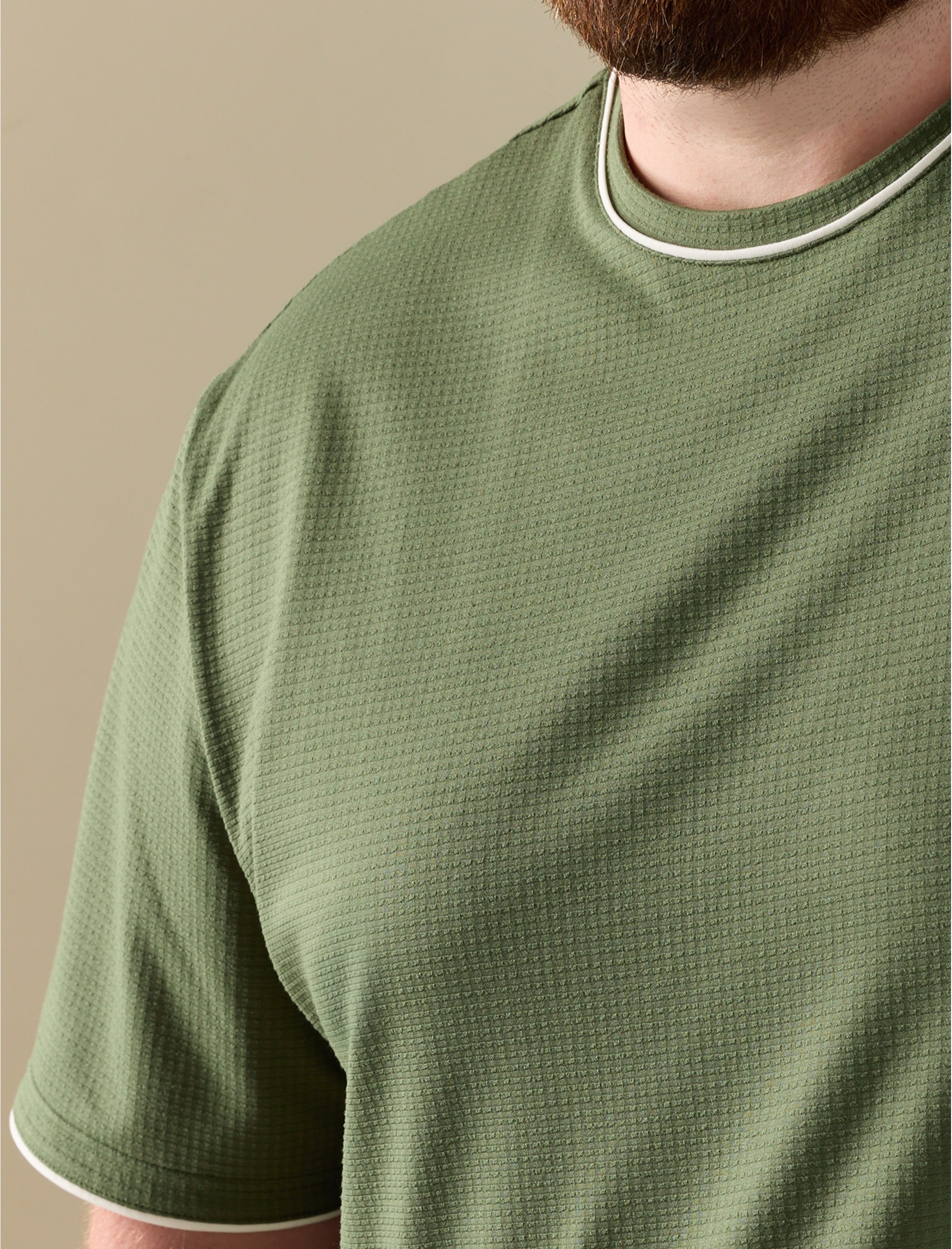 Performance Piped T-Shirt - thumbnail 9