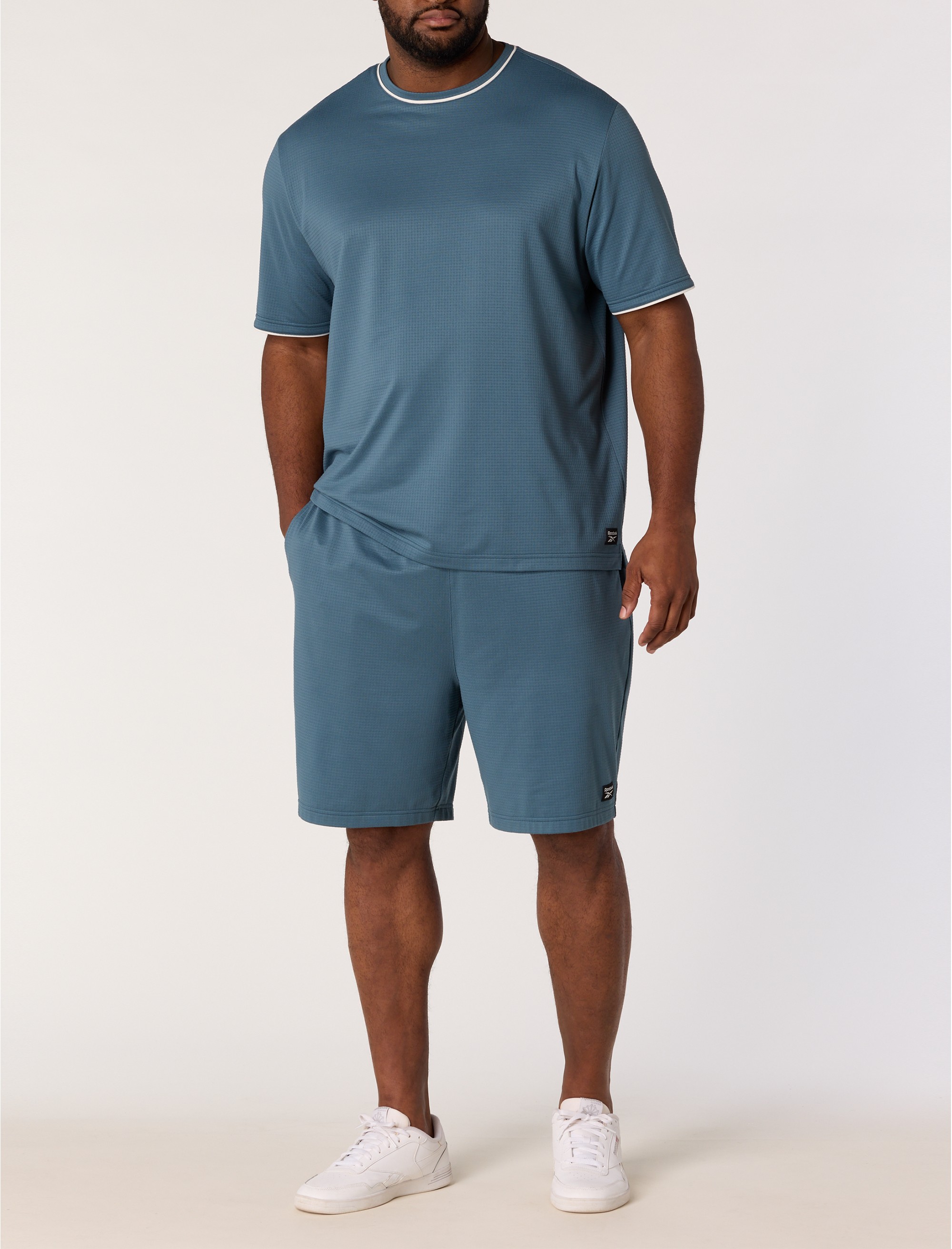 Performance Piped T-Shirt - thumbnail 2