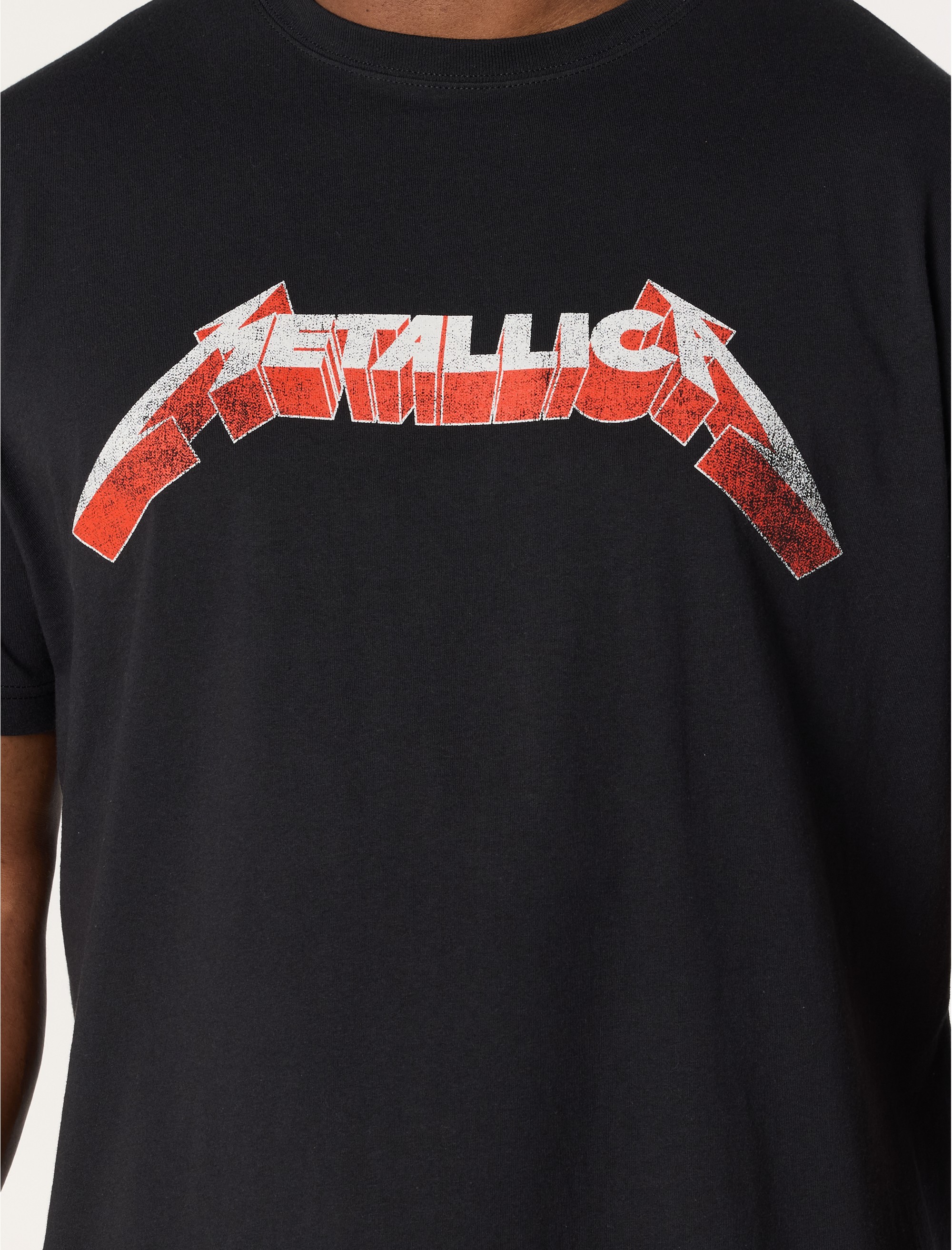 Metallica Graphic Tee - thumbnail 3