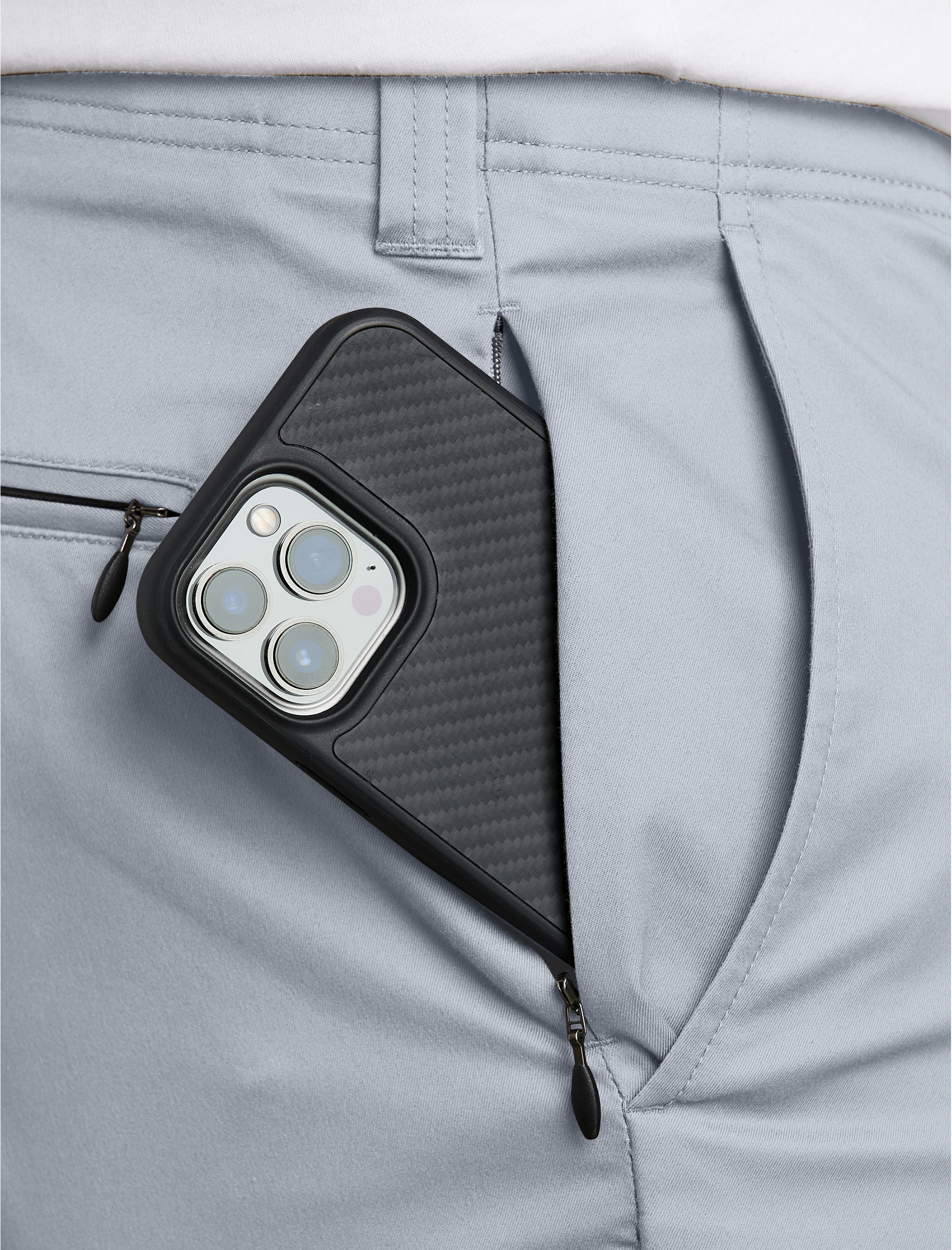 Straight-Fit Tech Pants - thumbnail 9