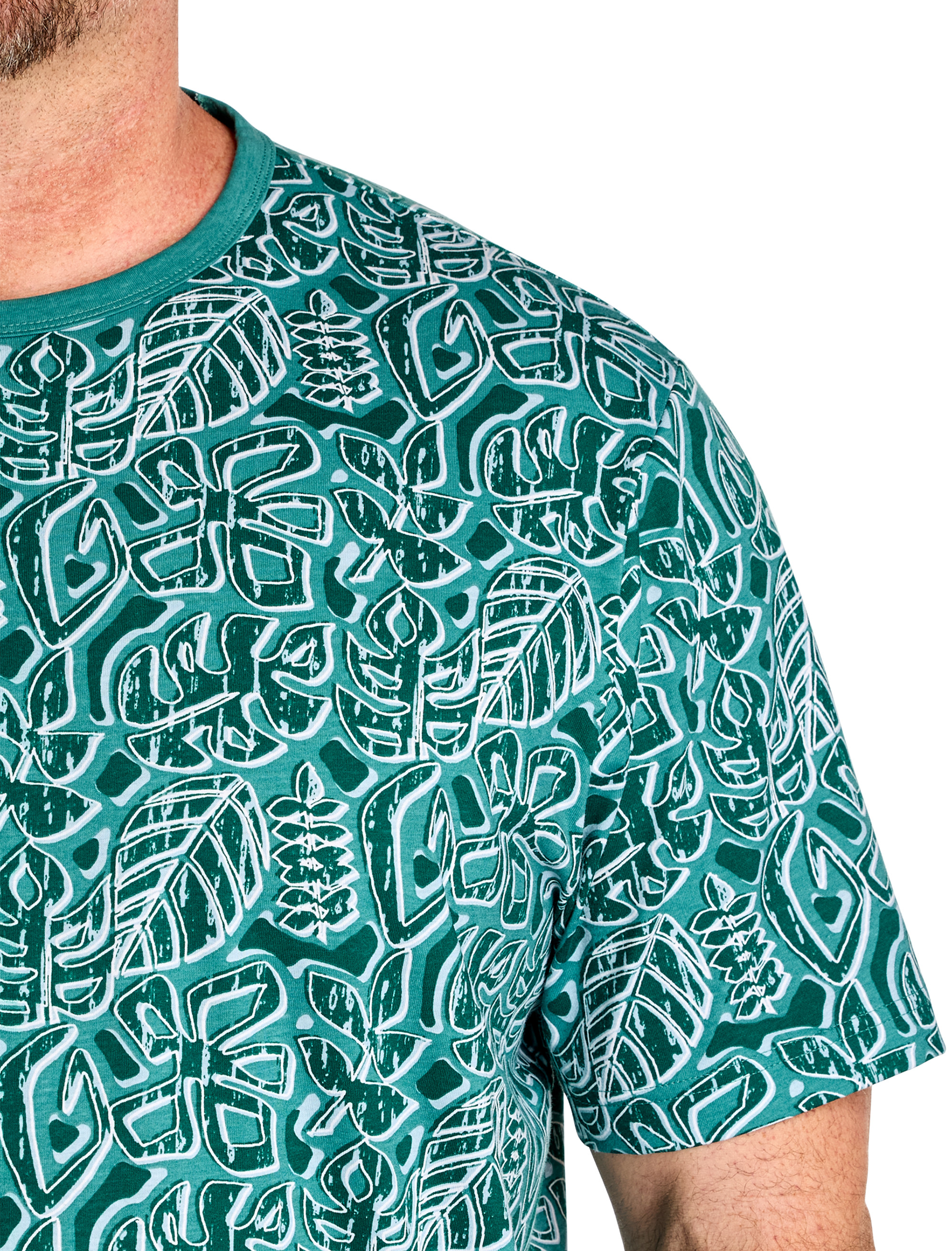 Moisture-Wicking Leaf Print T-Shirt