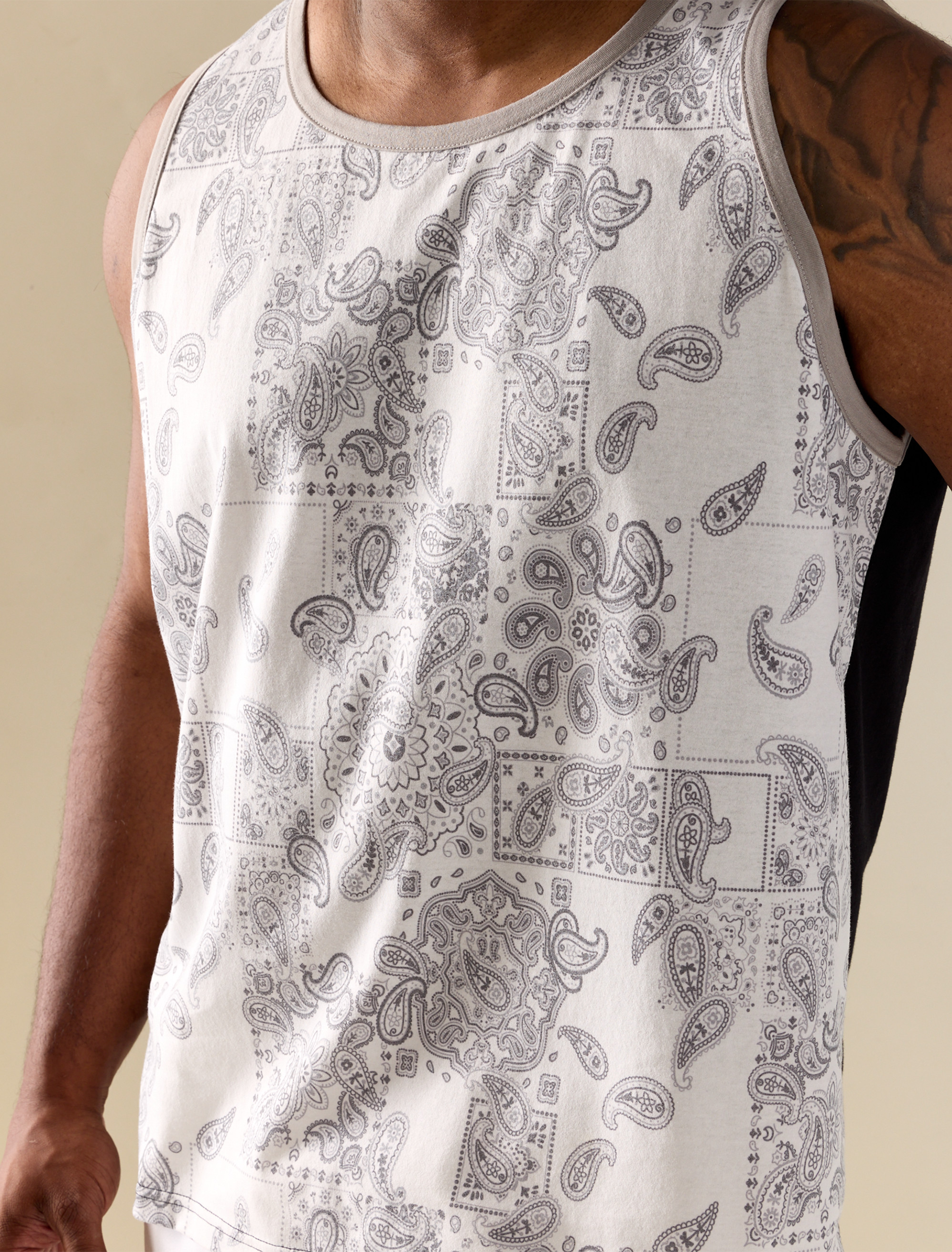 Paisley Print Sleeveless T-Shirt