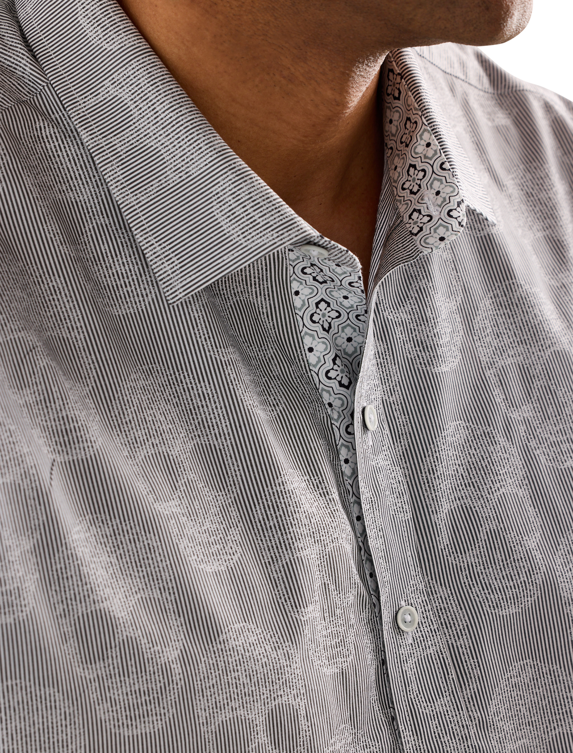 Jacquard Skull Pattern Sport Shirt