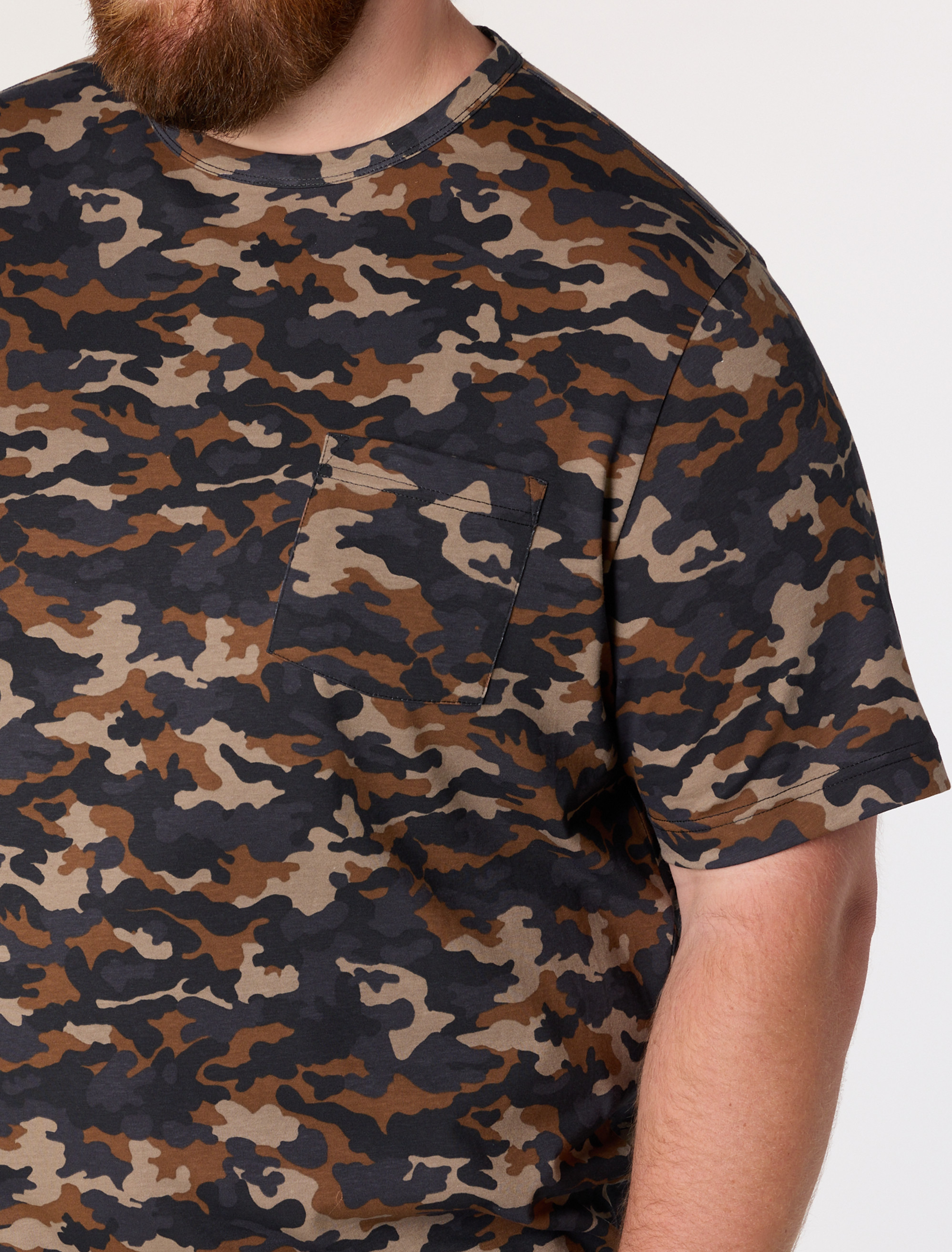 Camo Print Pocket T-Shirt