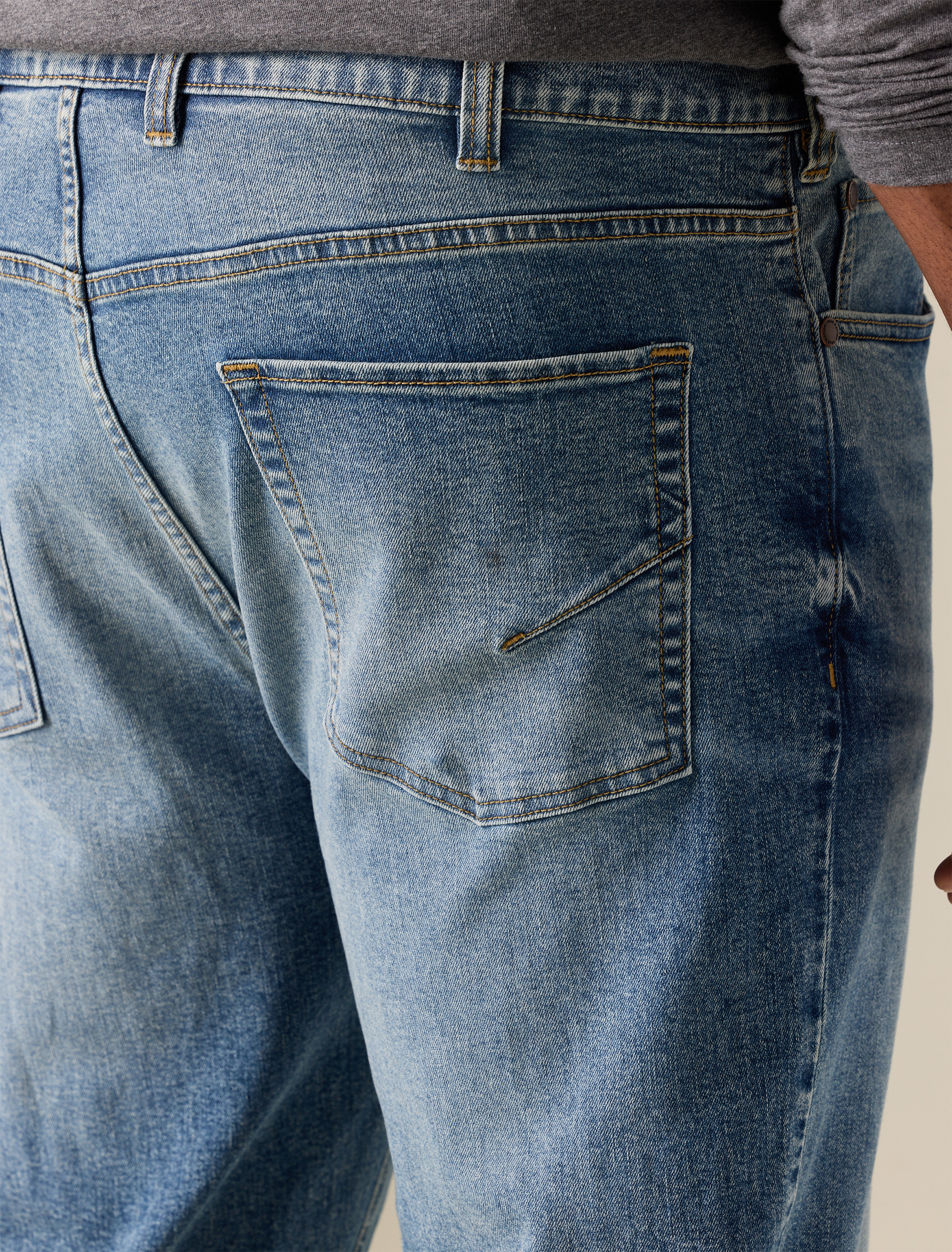 Bootcut Stretch Jeans
