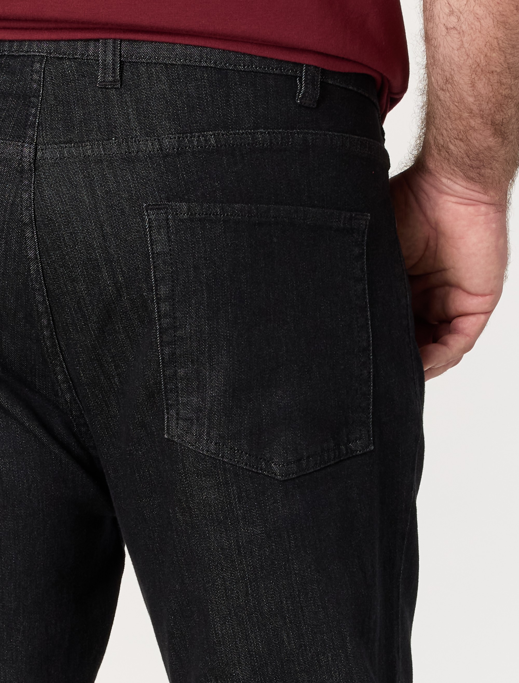 Straight-Fit Tech Jeans - thumbnail 6
